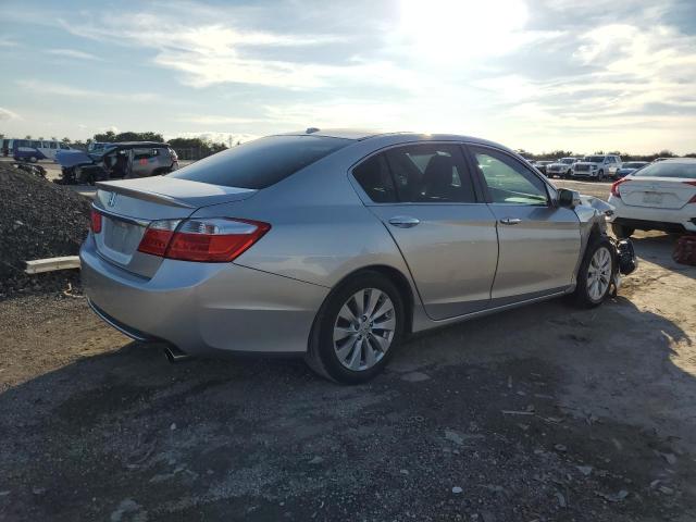 Photo 2 VIN: 1HGCR2F89EA116957 - HONDA ACCORD 