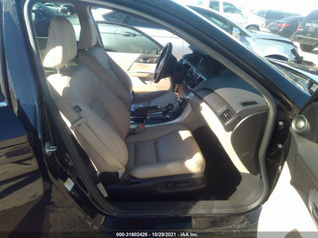 Photo 4 VIN: 1HGCR2F89EA192646 - HONDA ACCORD SEDAN 