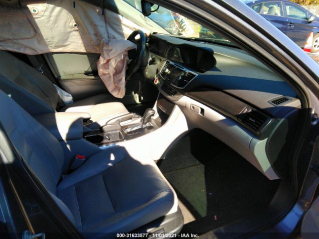 Photo 4 VIN: 1HGCR2F89FA050752 - HONDA ACCORD SEDAN 