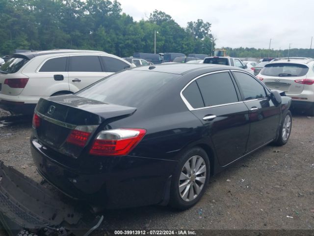 Photo 3 VIN: 1HGCR2F89FA058950 - HONDA ACCORD 