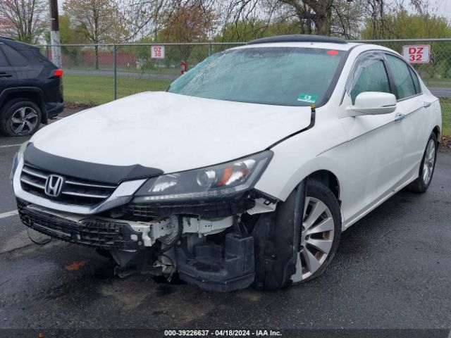 Photo 1 VIN: 1HGCR2F89FA113428 - HONDA ACCORD 