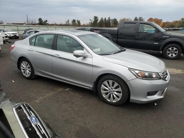 Photo 3 VIN: 1HGCR2F89FA115986 - HONDA ACCORD EXL 