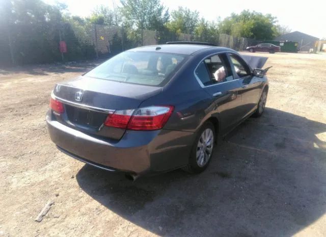 Photo 3 VIN: 1HGCR2F89FA185102 - HONDA ACCORD SEDAN 