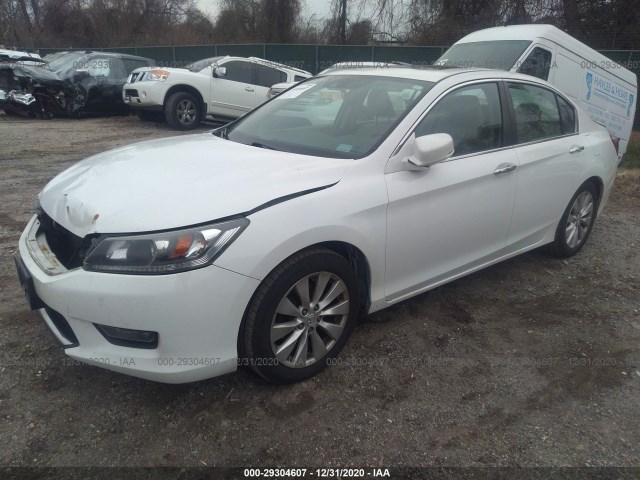 Photo 1 VIN: 1HGCR2F89FA244116 - HONDA ACCORD SEDAN 