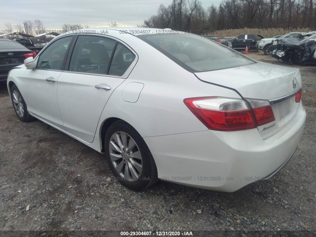 Photo 2 VIN: 1HGCR2F89FA244116 - HONDA ACCORD SEDAN 