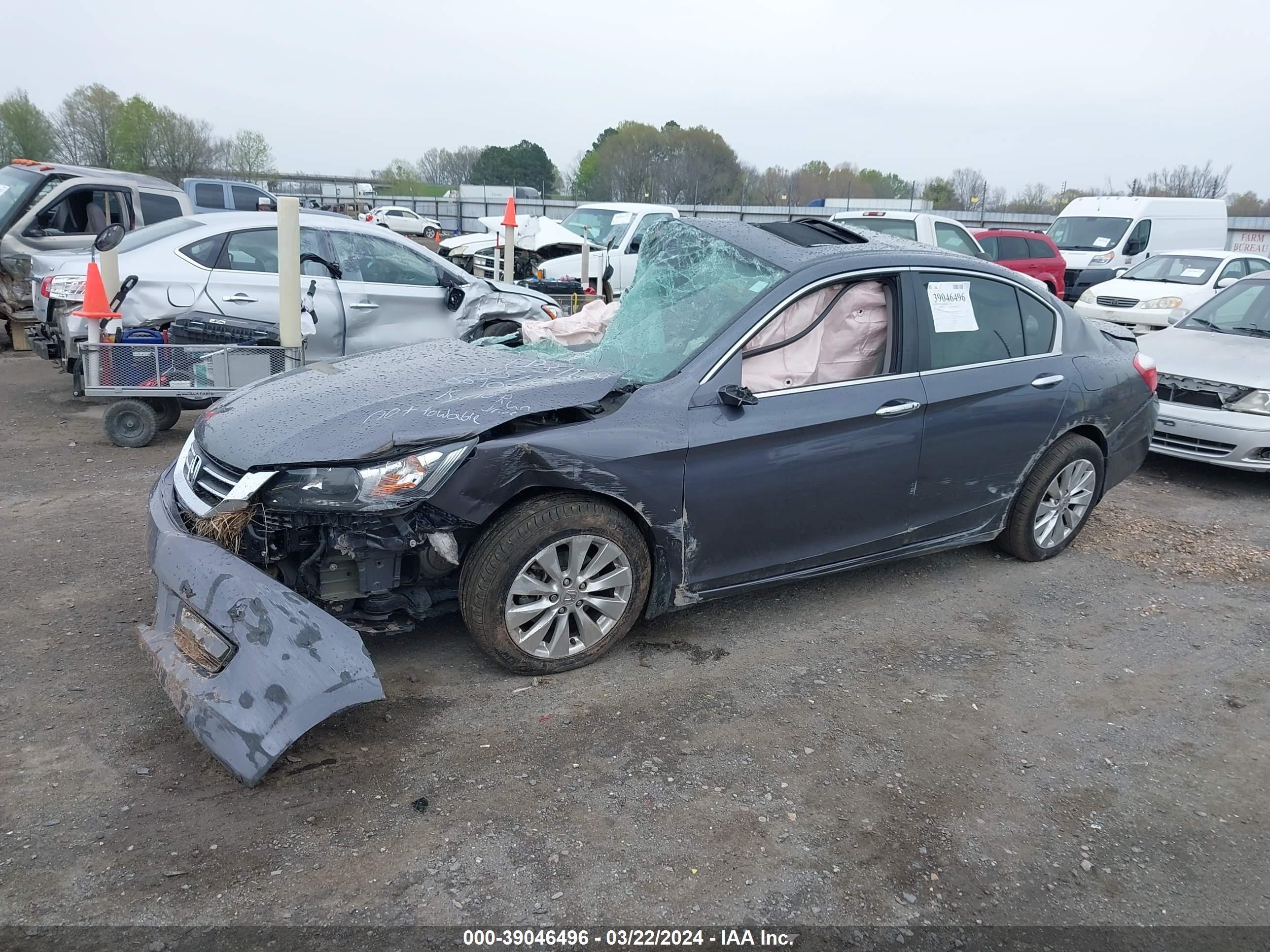 Photo 1 VIN: 1HGCR2F89FA253138 - HONDA ACCORD 