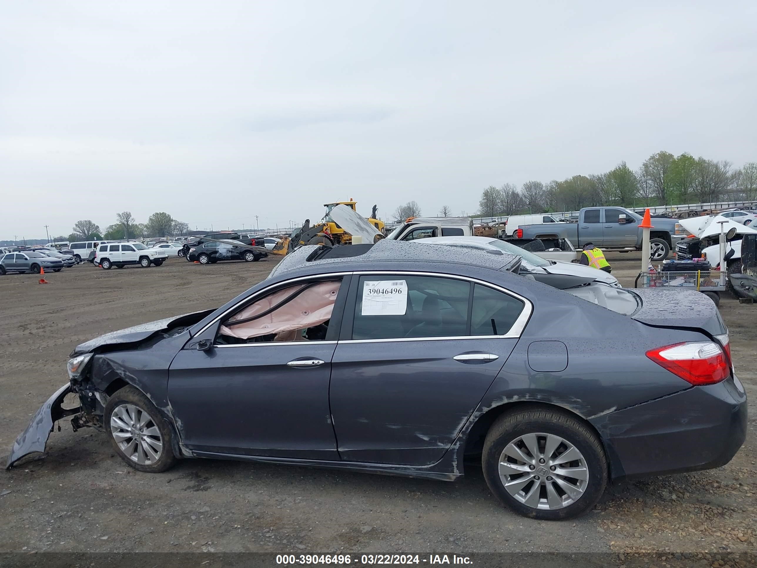 Photo 13 VIN: 1HGCR2F89FA253138 - HONDA ACCORD 