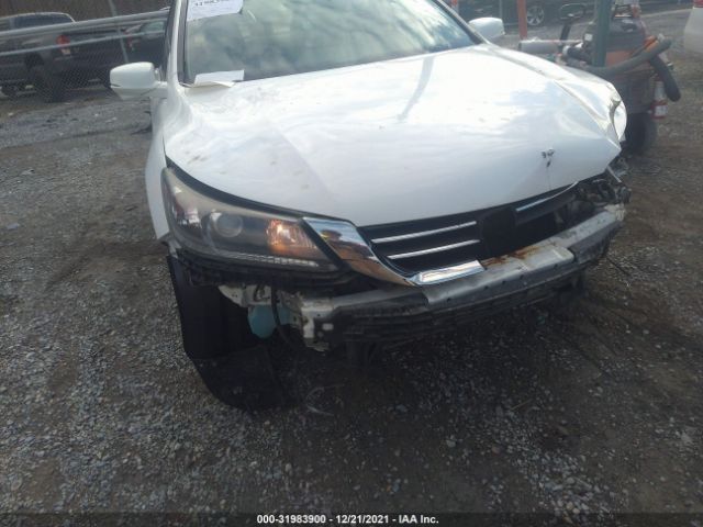 Photo 5 VIN: 1HGCR2F89FA258551 - HONDA ACCORD SEDAN 