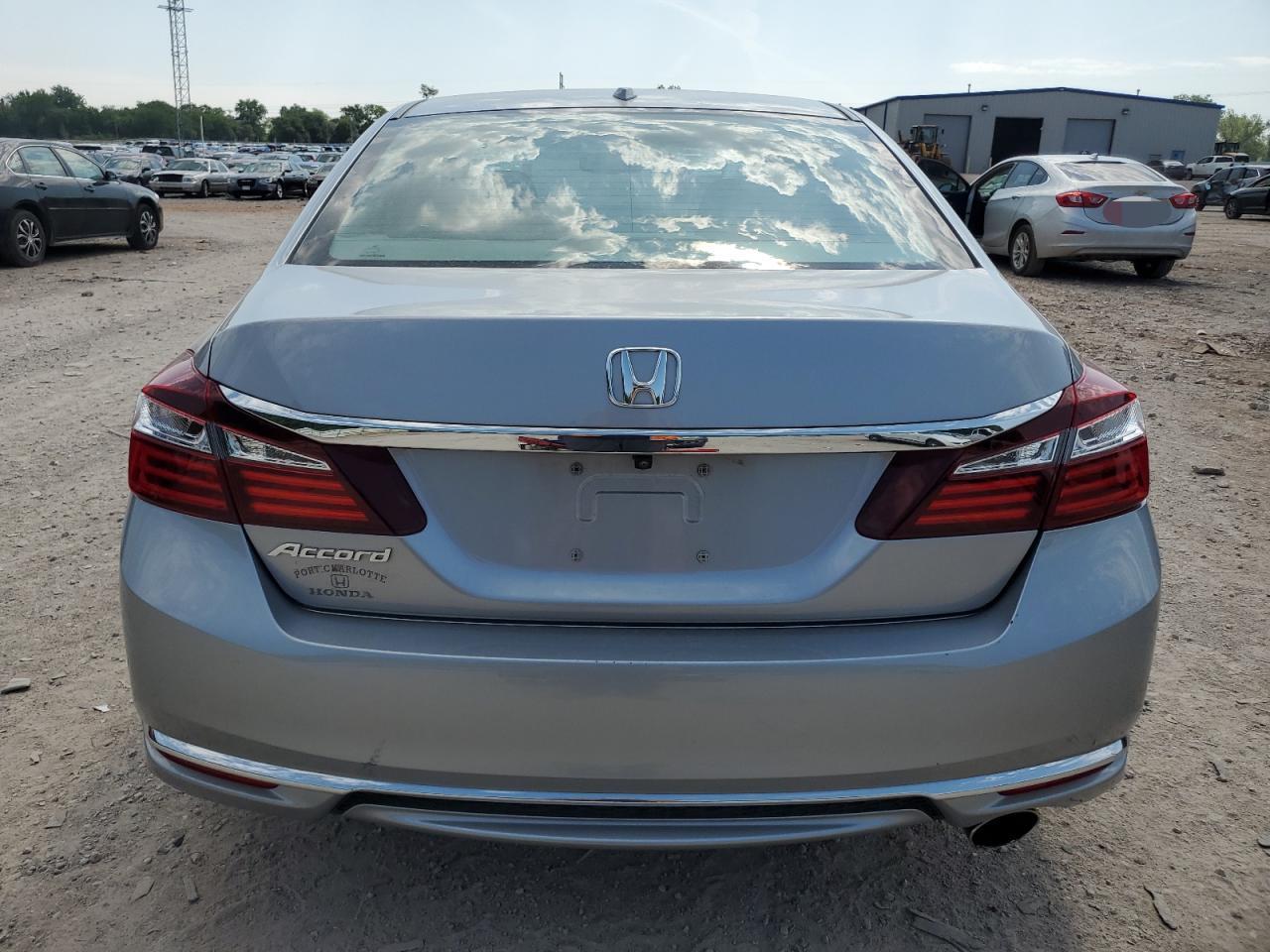 Photo 5 VIN: 1HGCR2F89GA219041 - HONDA ACCORD 