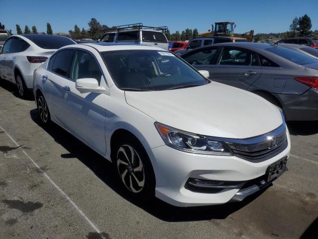 Photo 3 VIN: 1HGCR2F89GA228628 - HONDA ACCORD EXL 