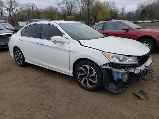 Photo 3 VIN: 1HGCR2F89HA027829 - HONDA ACCORD 