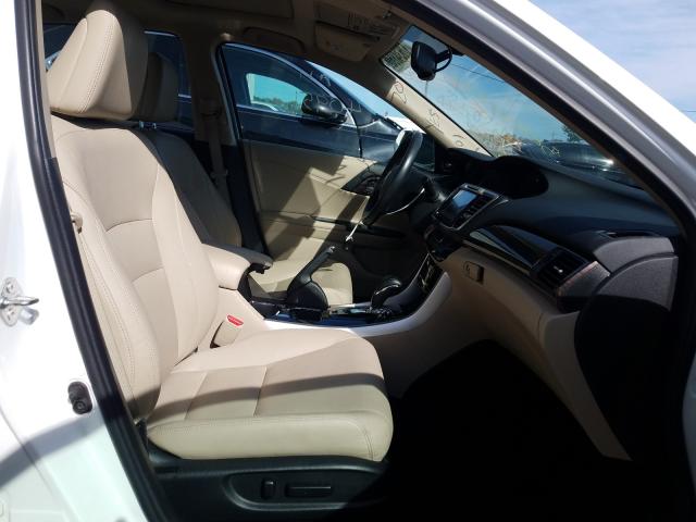 Photo 4 VIN: 1HGCR2F89HA027829 - HONDA ACCORD 