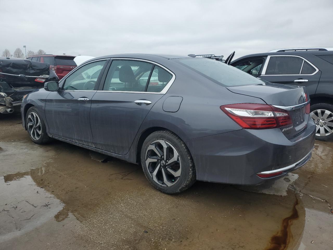 Photo 1 VIN: 1HGCR2F89HA074813 - HONDA ACCORD 