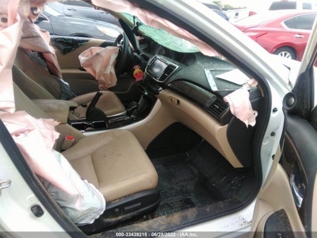 Photo 4 VIN: 1HGCR2F89HA098352 - HONDA ACCORD SEDAN 