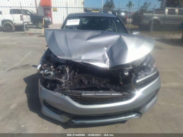 Photo 5 VIN: 1HGCR2F89HA130801 - HONDA ACCORD SEDAN 