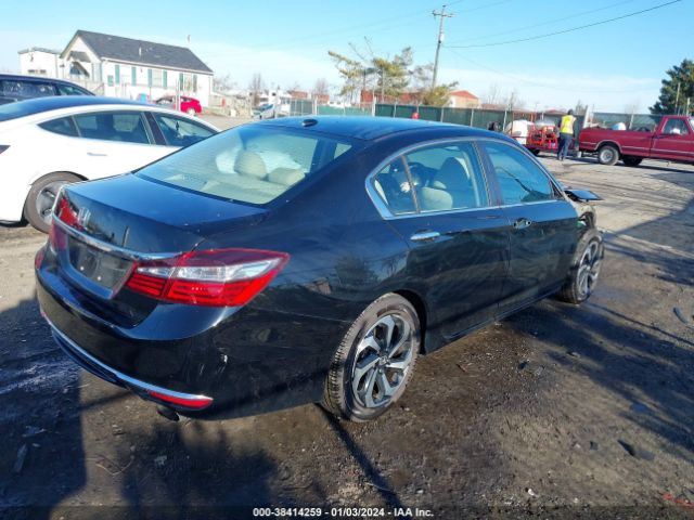 Photo 3 VIN: 1HGCR2F89HA150661 - HONDA ACCORD 