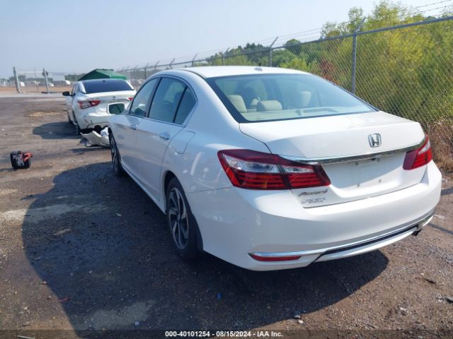 Photo 2 VIN: 1HGCR2F89HA201480 - HONDA ACCORD 