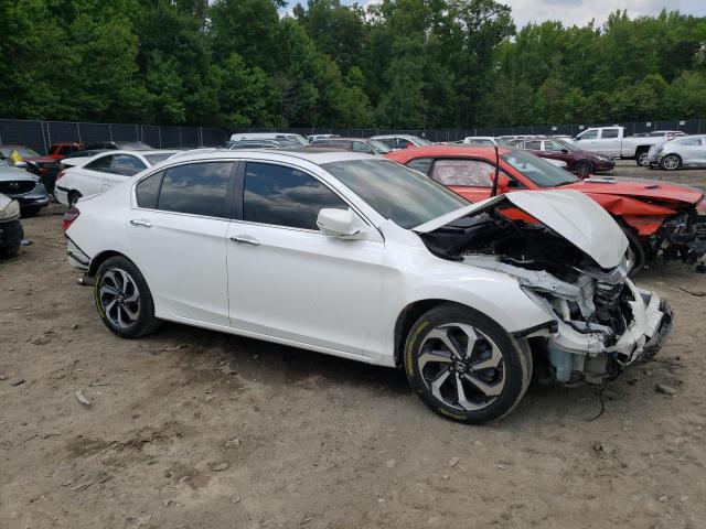 Photo 3 VIN: 1HGCR2F89HA205626 - HONDA ACCORD 