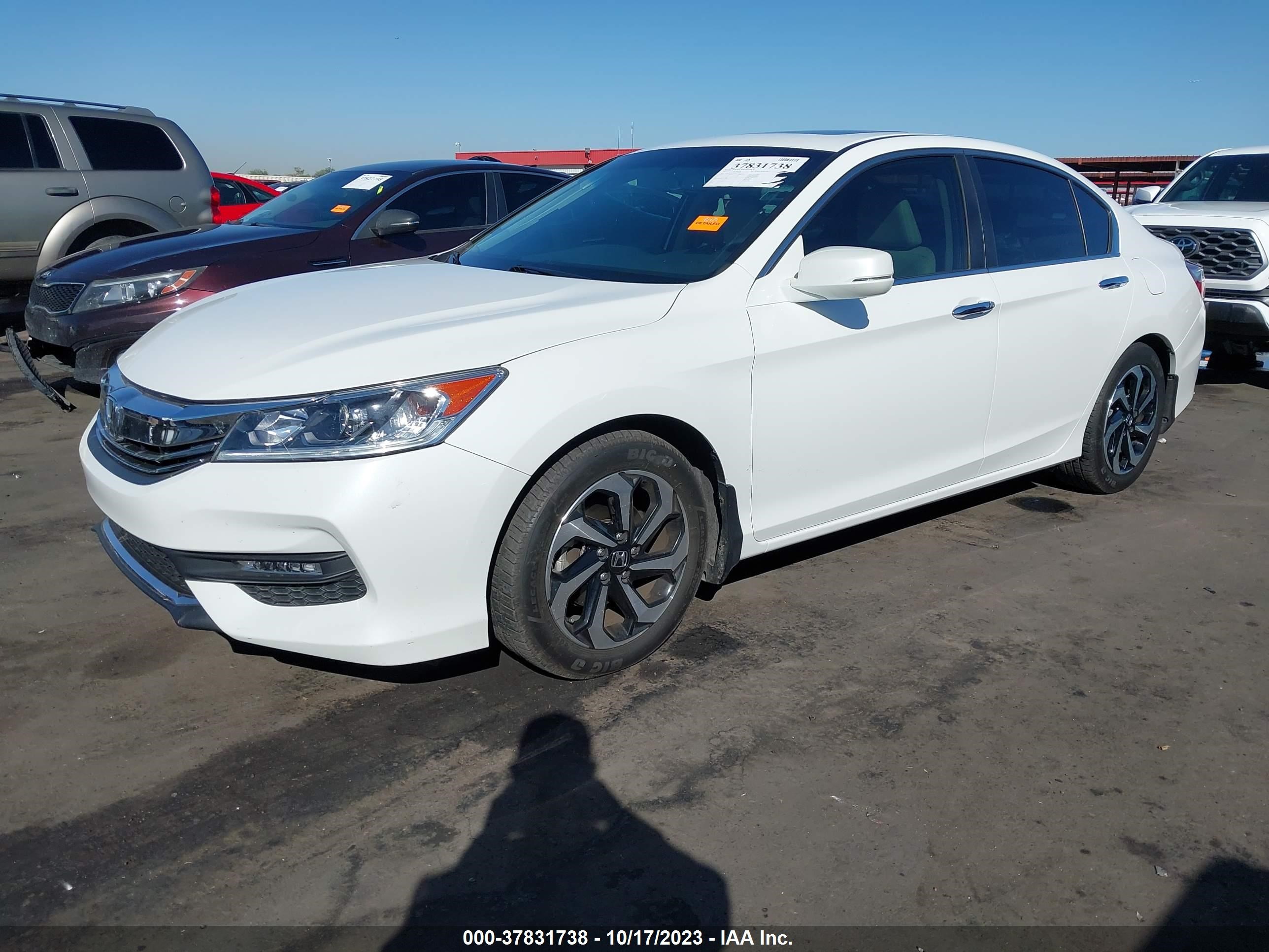 Photo 1 VIN: 1HGCR2F89HA239548 - HONDA ACCORD 