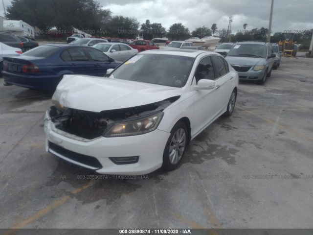 Photo 1 VIN: 1HGCR2F8XDA002884 - HONDA ACCORD SDN 