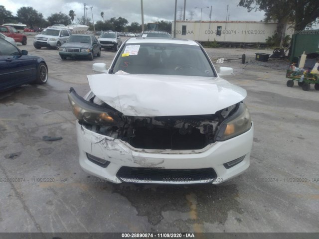 Photo 5 VIN: 1HGCR2F8XDA002884 - HONDA ACCORD SDN 