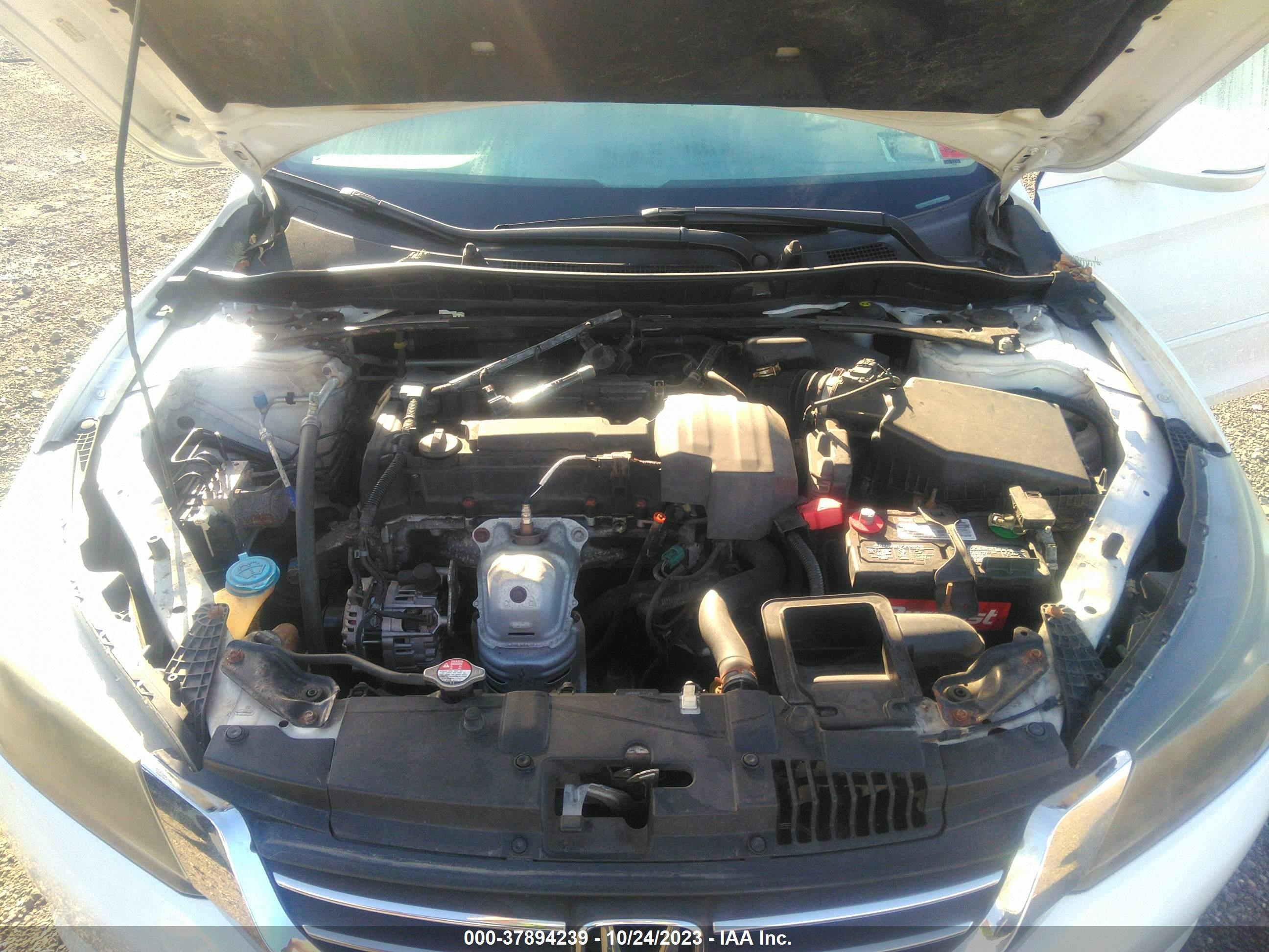 Photo 9 VIN: 1HGCR2F8XDA006143 - HONDA ACCORD 