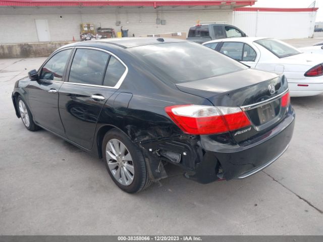 Photo 2 VIN: 1HGCR2F8XDA071042 - HONDA ACCORD 