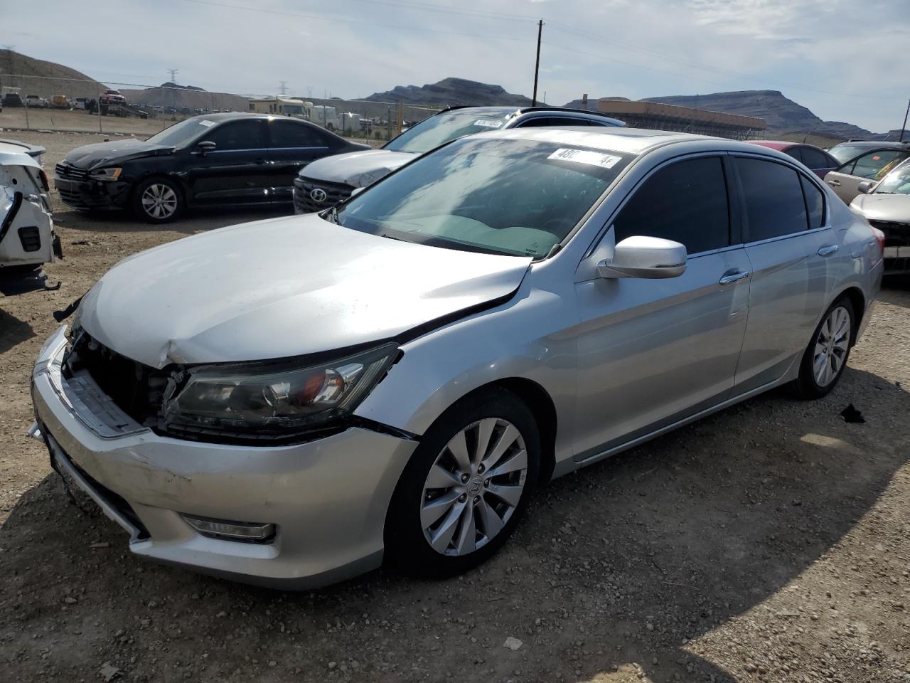 Photo 0 VIN: 1HGCR2F8XDA075253 - HONDA ACCORD 