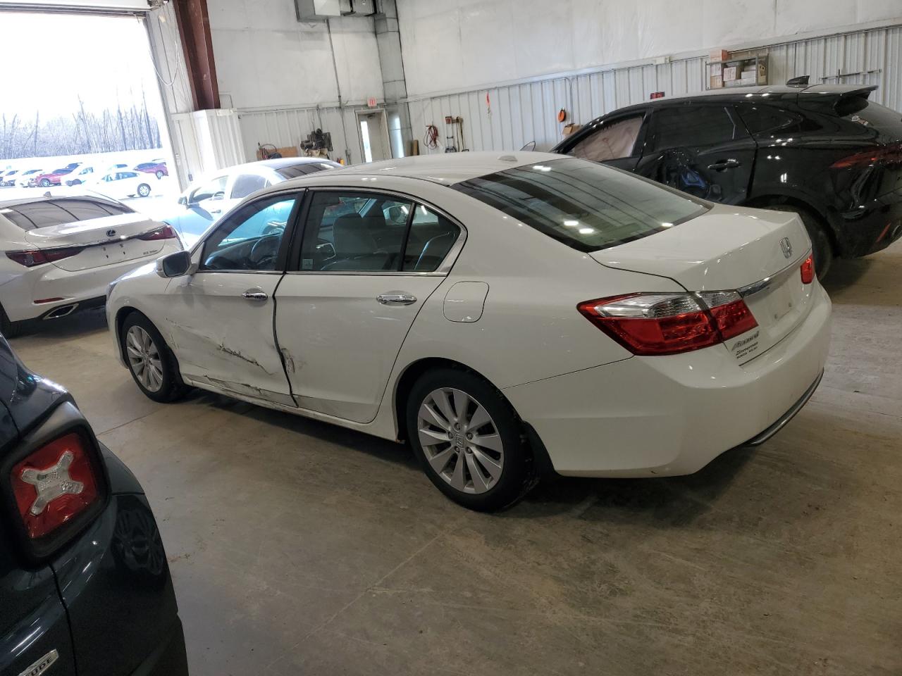 Photo 1 VIN: 1HGCR2F8XDA091355 - HONDA ACCORD 