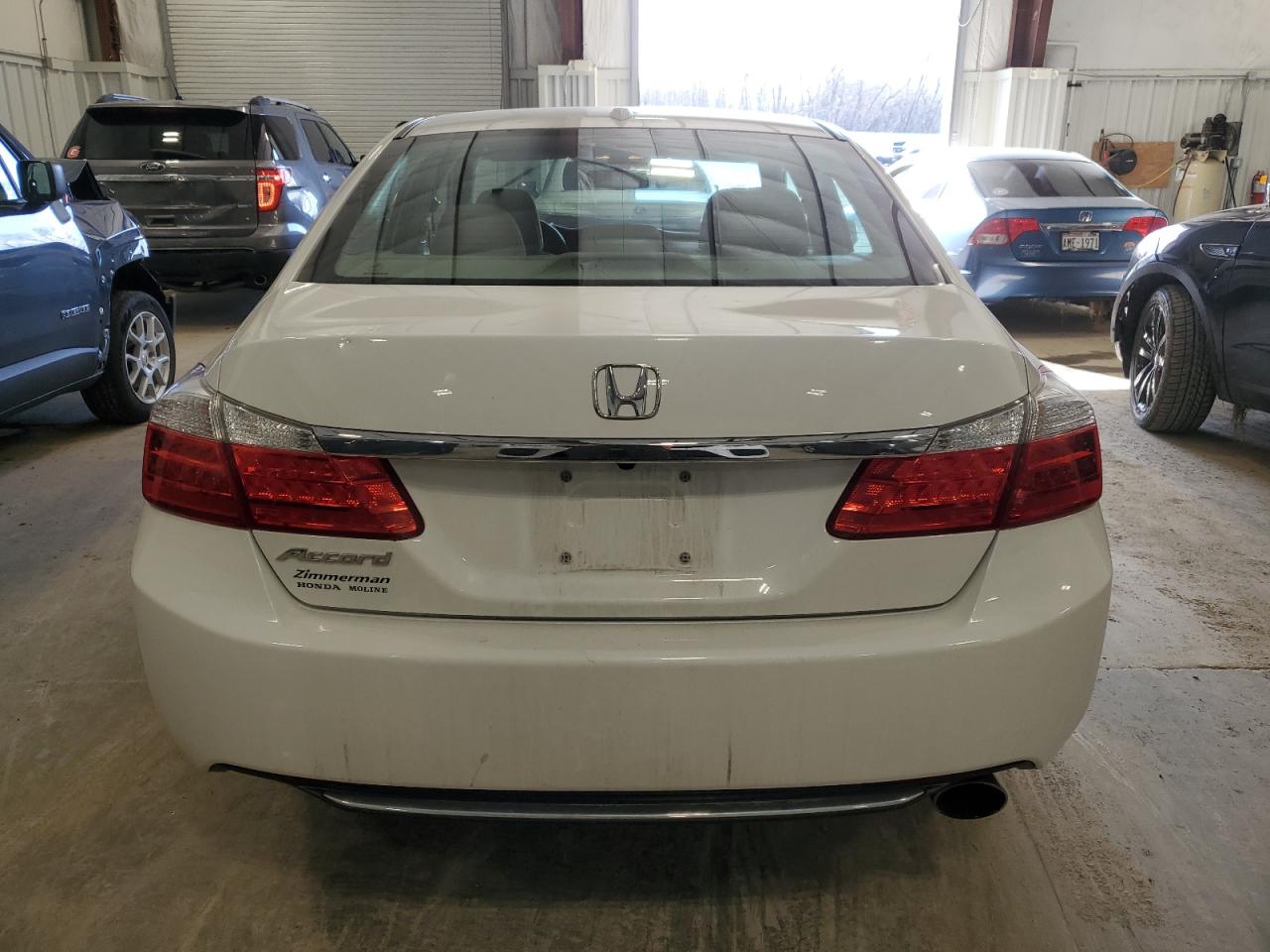 Photo 5 VIN: 1HGCR2F8XDA091355 - HONDA ACCORD 