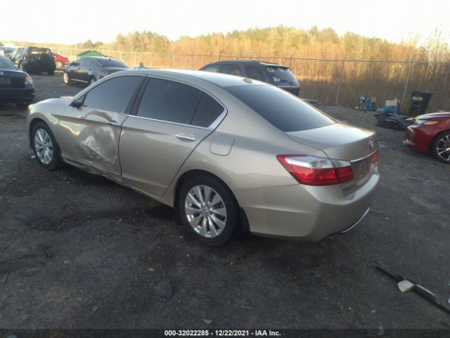 Photo 2 VIN: 1HGCR2F8XDA142997 - HONDA ACCORD SDN 