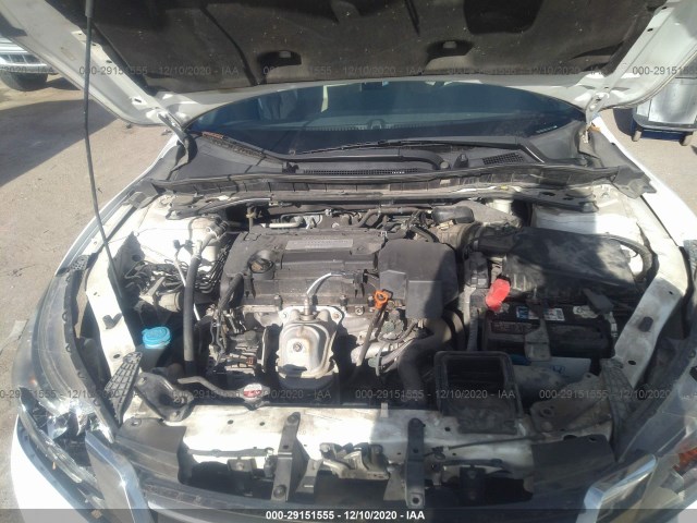 Photo 9 VIN: 1HGCR2F8XDA164630 - HONDA ACCORD SDN 