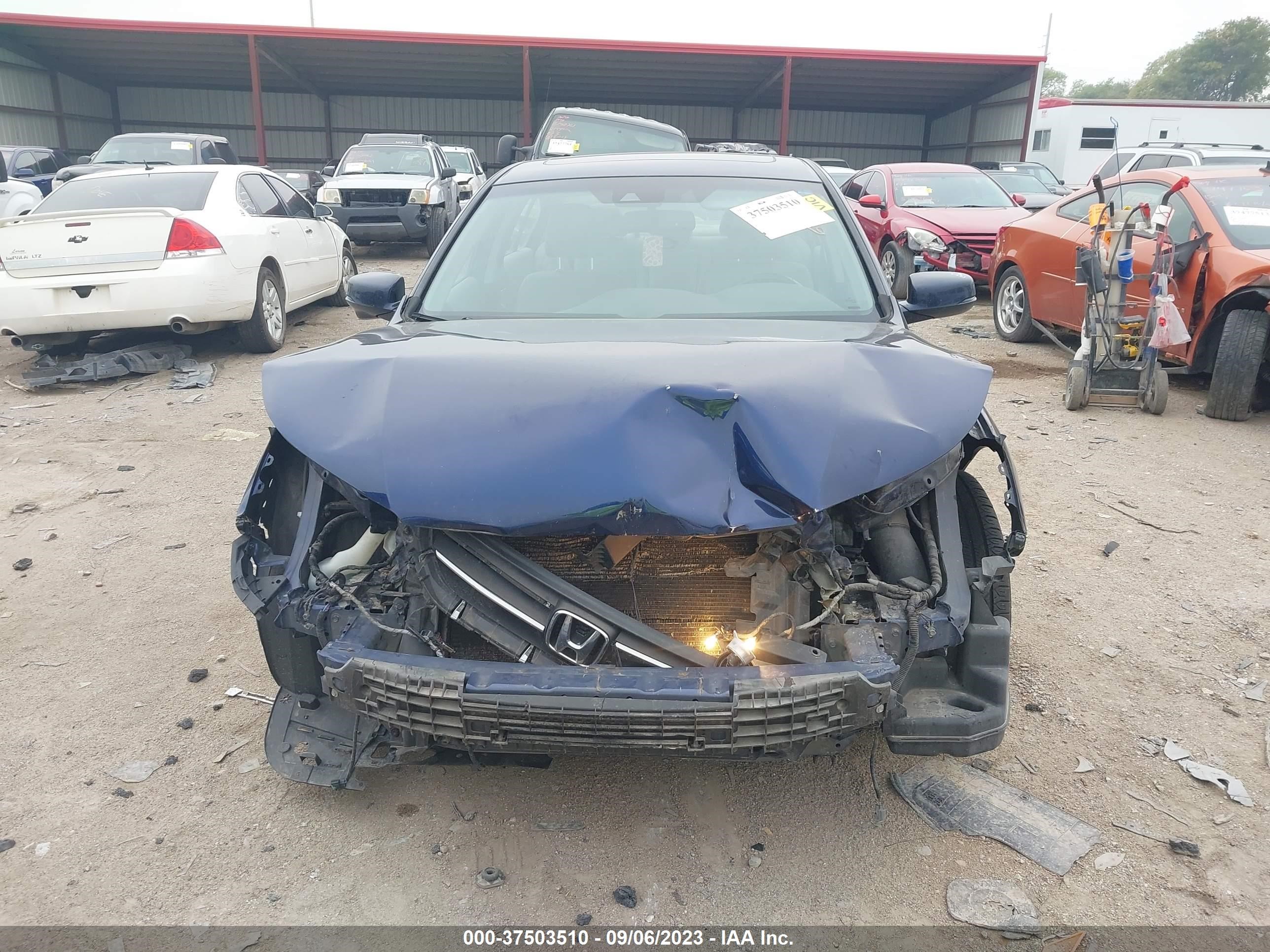 Photo 5 VIN: 1HGCR2F8XDA183274 - HONDA ACCORD 