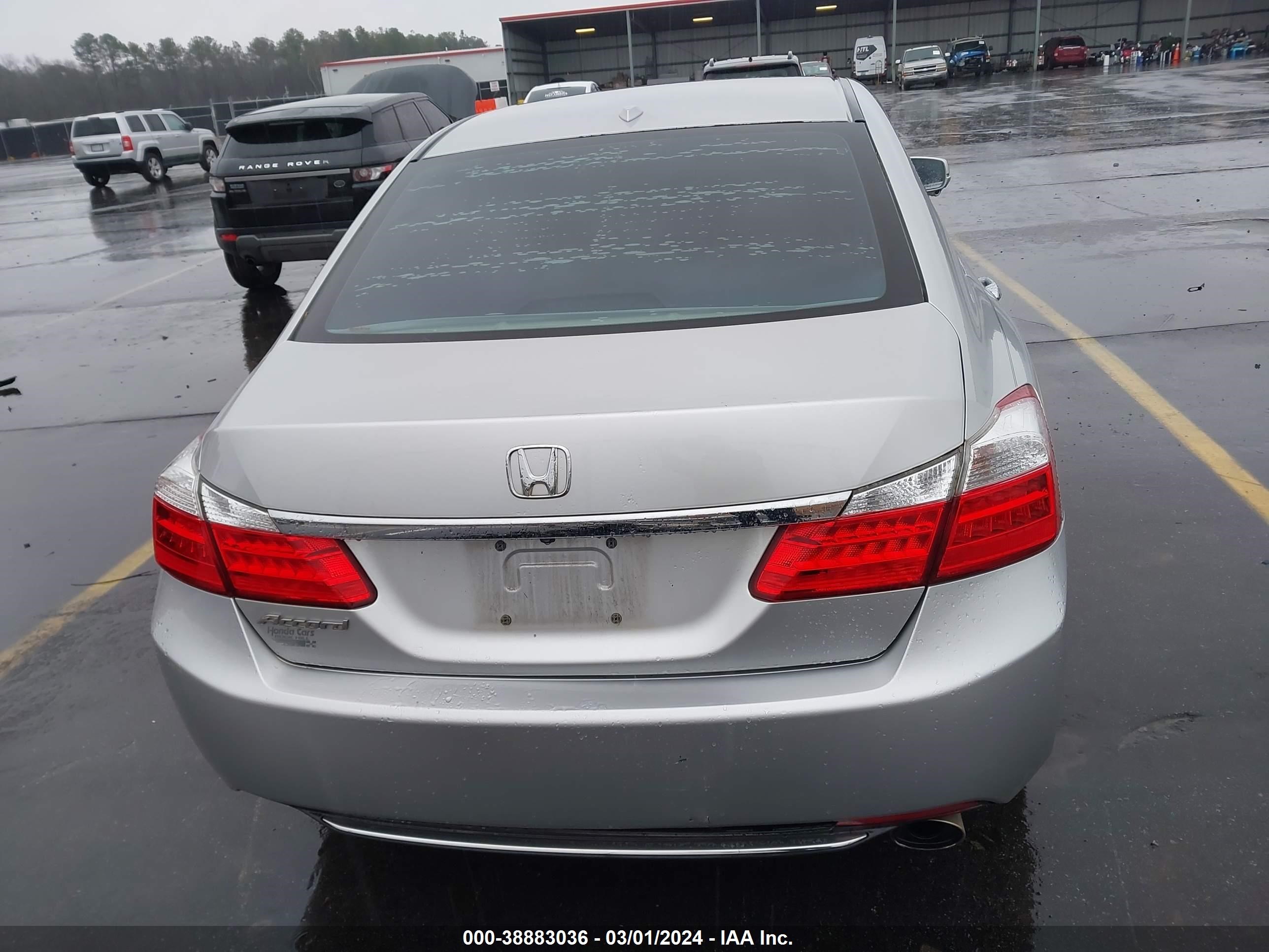 Photo 16 VIN: 1HGCR2F8XEA209244 - HONDA ACCORD 