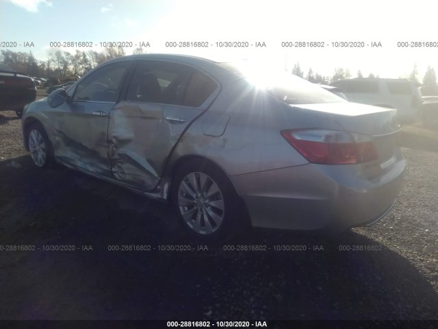 Photo 2 VIN: 1HGCR2F8XEA216646 - HONDA ACCORD SEDAN 