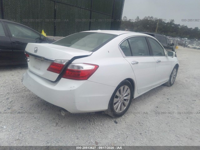 Photo 3 VIN: 1HGCR2F8XEA216727 - HONDA ACCORD SEDAN 