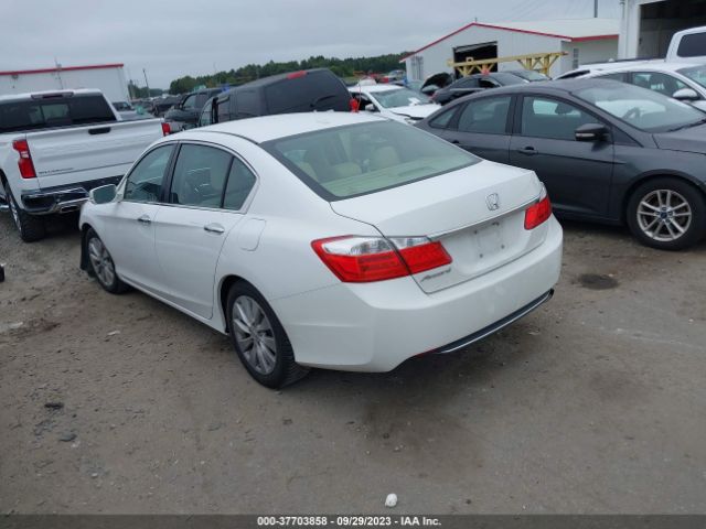 Photo 2 VIN: 1HGCR2F8XEA235908 - HONDA ACCORD 