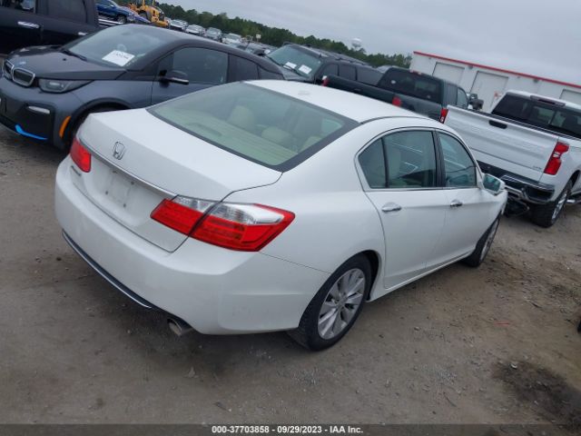 Photo 3 VIN: 1HGCR2F8XEA235908 - HONDA ACCORD 