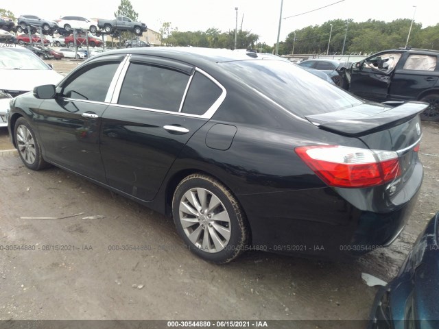 Photo 2 VIN: 1HGCR2F8XEA281691 - HONDA ACCORD SEDAN 