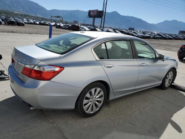 Photo 2 VIN: 1HGCR2F8XEA298748 - HONDA ACCORD EXL 