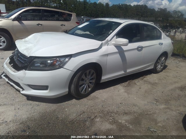 Photo 1 VIN: 1HGCR2F8XFA045320 - HONDA ACCORD SEDAN 