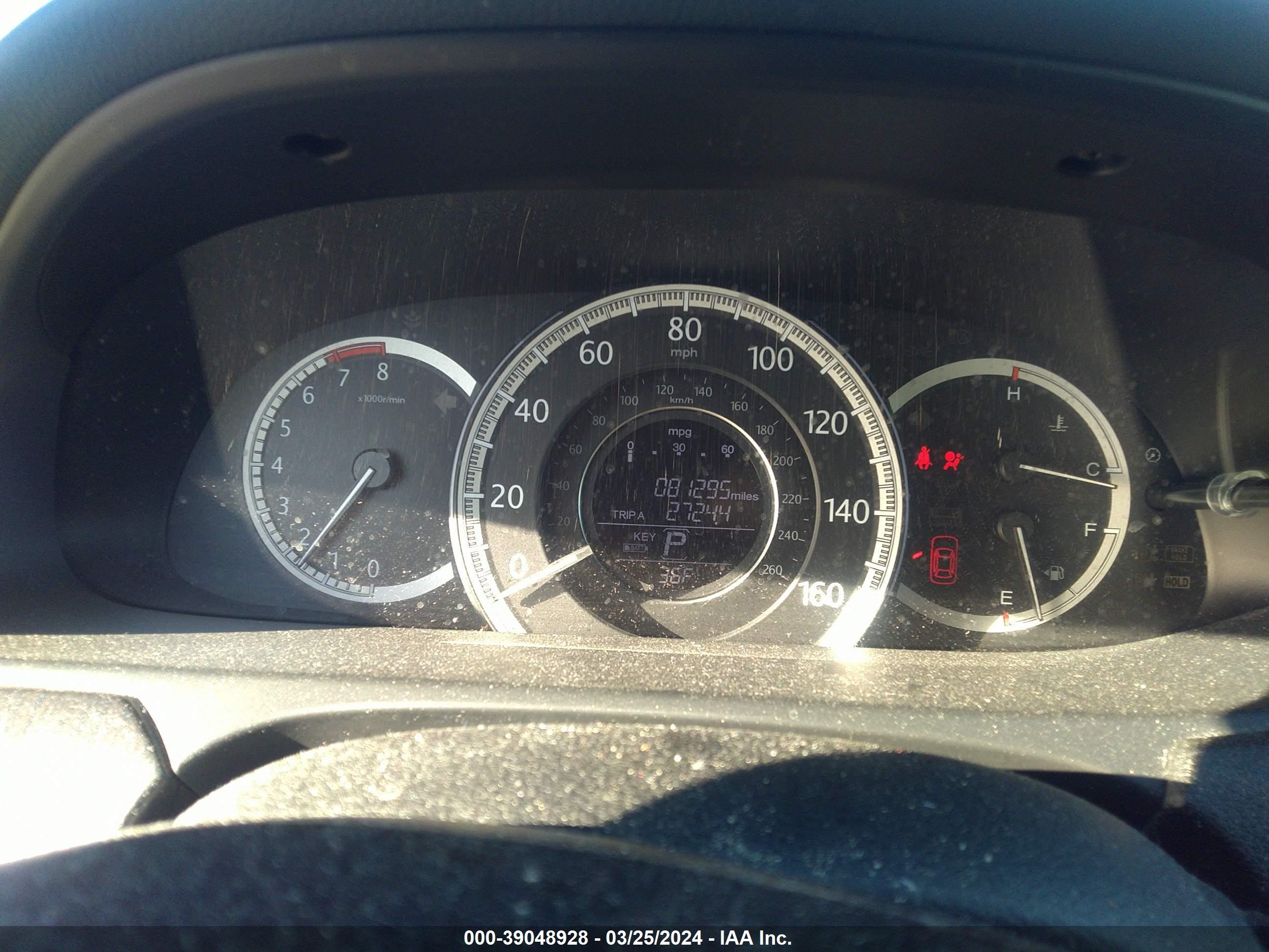 Photo 6 VIN: 1HGCR2F8XFA075918 - HONDA ACCORD 