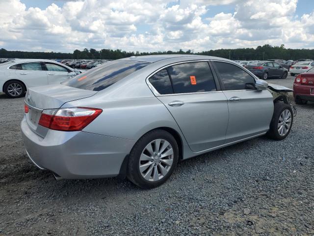 Photo 2 VIN: 1HGCR2F8XFA086952 - HONDA ACCORD 