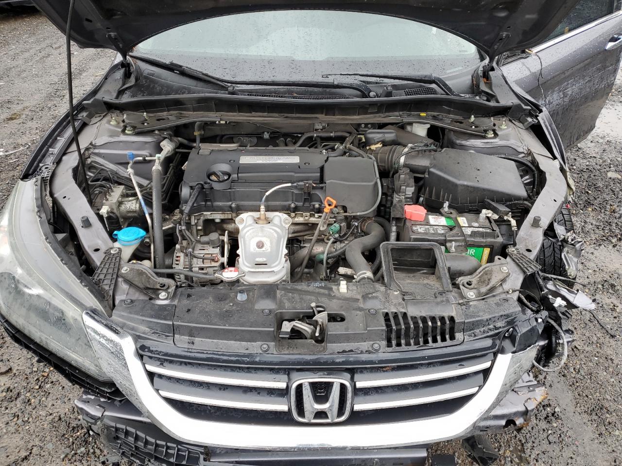 Photo 10 VIN: 1HGCR2F8XFA107542 - HONDA ACCORD 