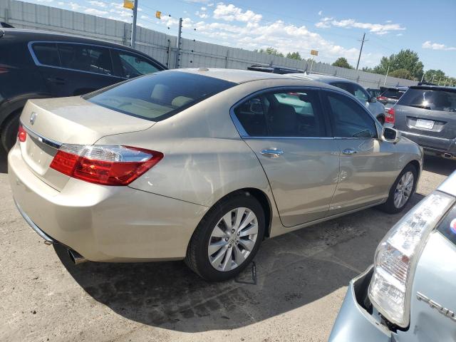 Photo 2 VIN: 1HGCR2F8XFA117228 - HONDA ACCORD 