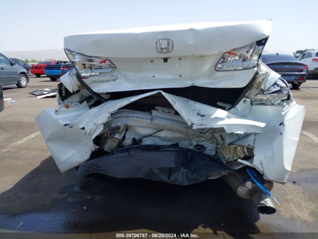 Photo 5 VIN: 1HGCR2F8XFA121067 - HONDA ACCORD 