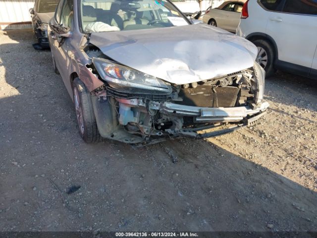 Photo 5 VIN: 1HGCR2F8XFA188011 - HONDA ACCORD 