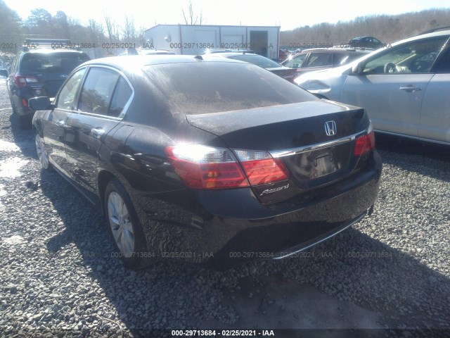 Photo 2 VIN: 1HGCR2F8XFA198506 - HONDA ACCORD SEDAN 