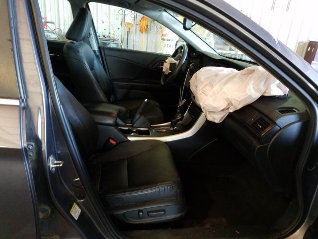 Photo 4 VIN: 1HGCR2F8XFA216227 - HONDA ACCORD EXL 