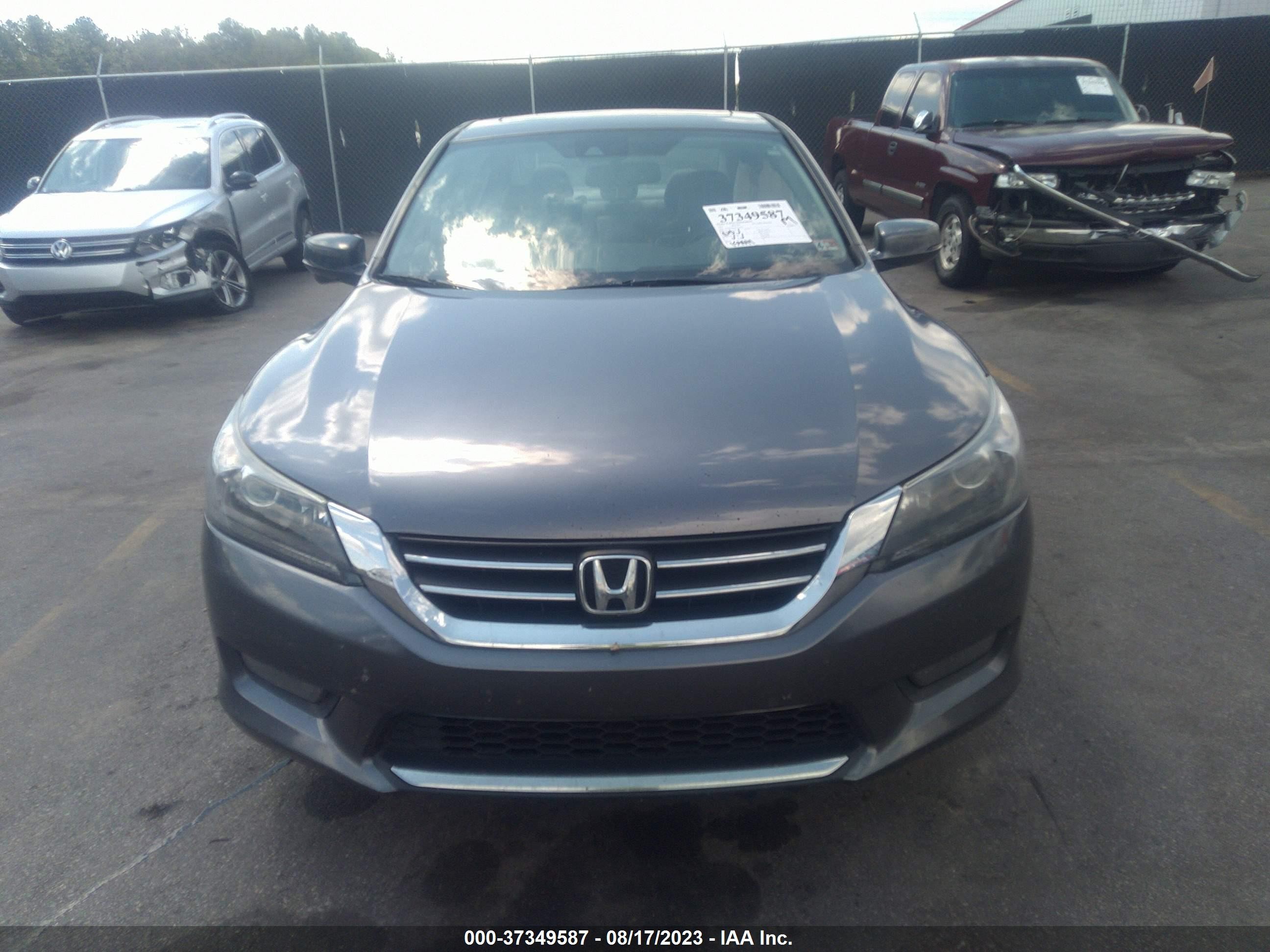 Photo 12 VIN: 1HGCR2F8XFA224926 - HONDA ACCORD 